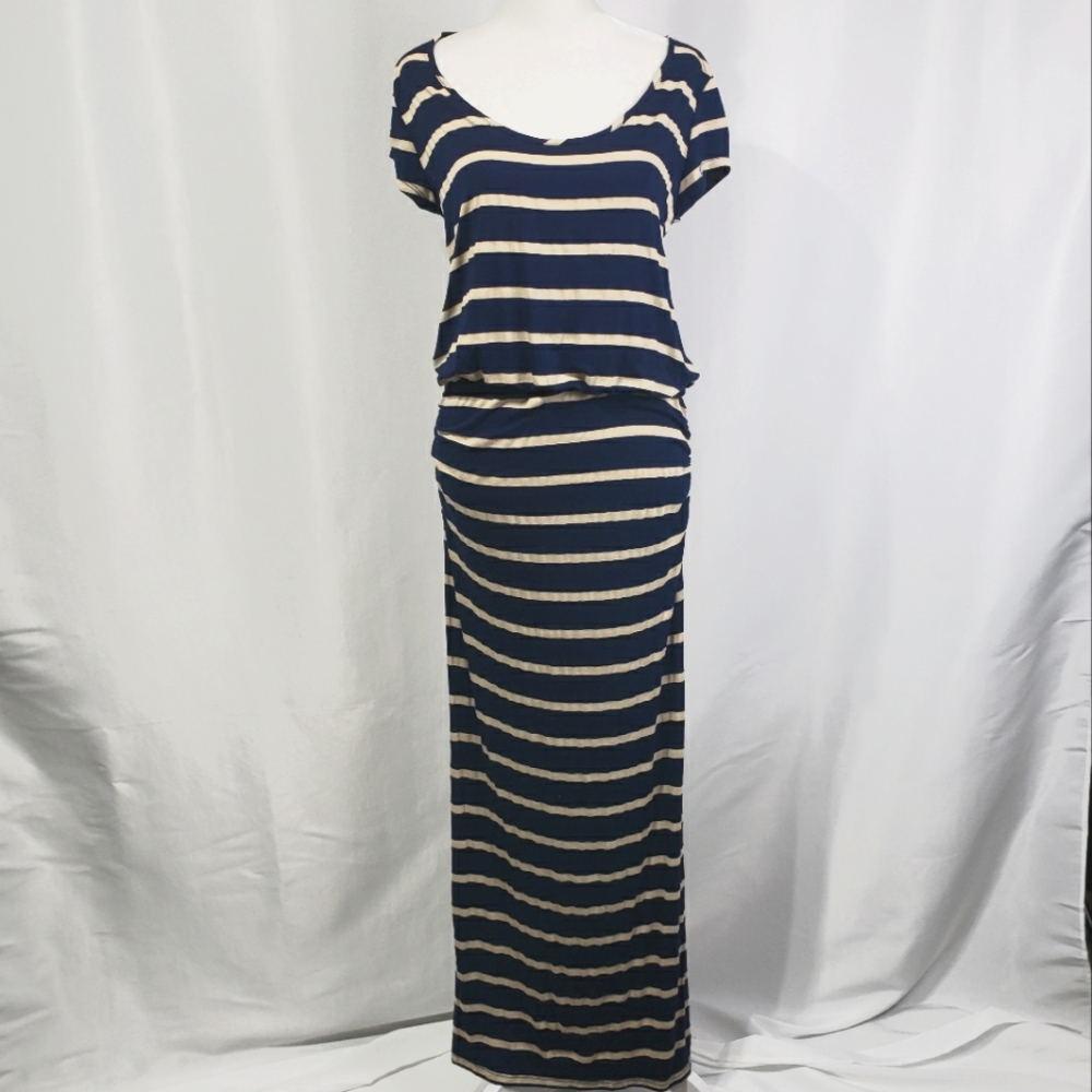 Finn & Clover blue and gold short sleeve maxi dress, size Large